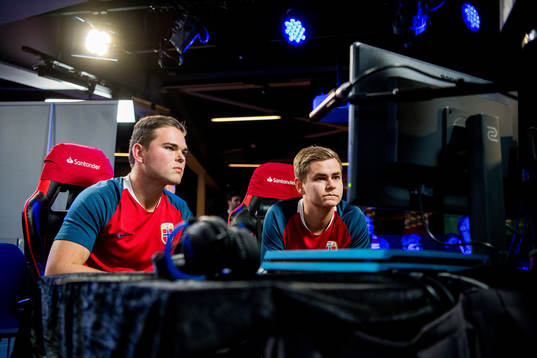 Andreas Bakken and Anders Rasmussen of Norway