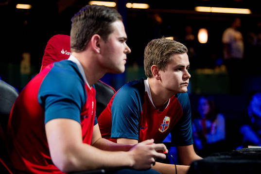 Andreas Bakken and Anders Rasmussen of Norway