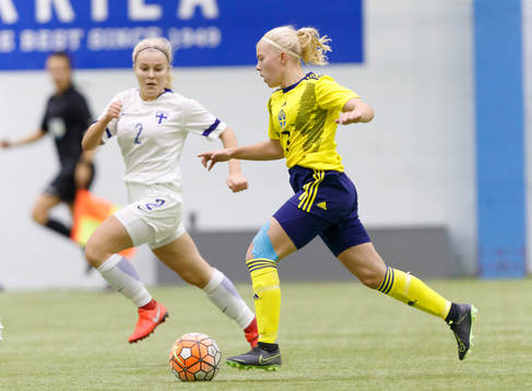 Sanra Pulliainen #2, FIN and Matilda Nilden #7, SWE