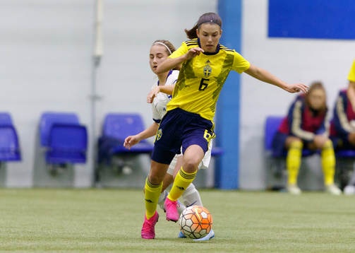 Emilia Pelgander #6, SWE