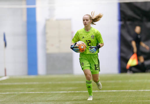 Nadine Allard #12, SWE