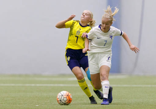 Matilda Nilden #7, SWE and Venla Kajander #7, FIN