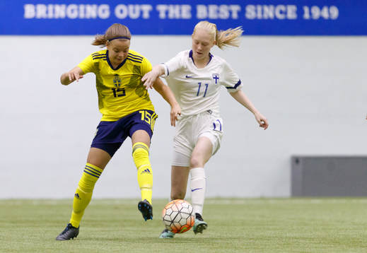 Chloe Eriksson #15, SWE and Siina Siermala #11, FIN