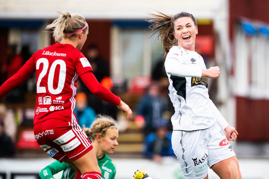 Göteborgs Pauline Hammarlund jublar