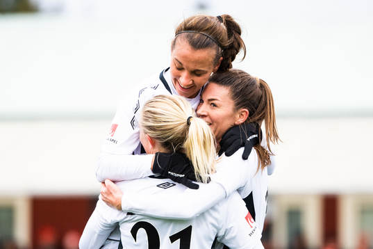 Göteborgs Julia Zigiotti Olme, Rebecka Blomqvist och