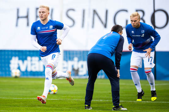 Daniel Hafsteinsson and Sveinn Aron Gudjohnsen of Iceland