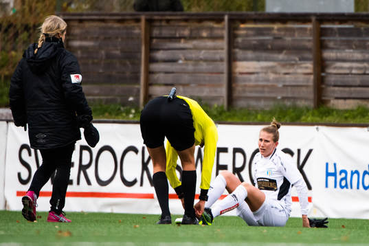 Göteborgs Emma Berglund skadad