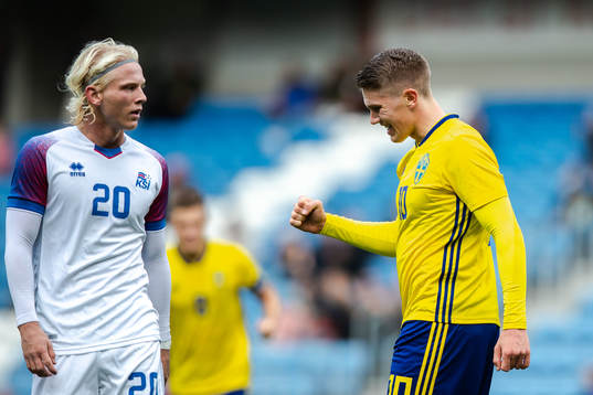 Kolbeinn Finnsson of Iceland looks dejected while Viktor