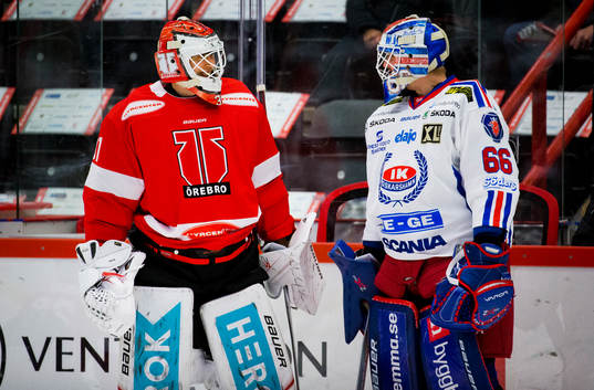 Örebros målvakt Jonas Arntzen och Oskarshamns målvakt