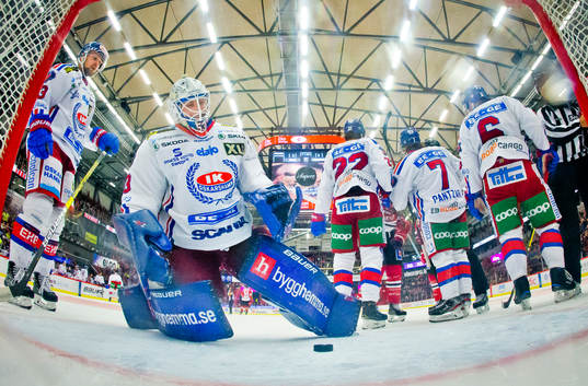 Oskarshamns målvakt Fredrik Pettersson-Wentzel deppar