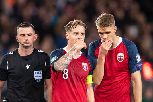 Stefan Johansen and Kristoffer Ajer of Norway