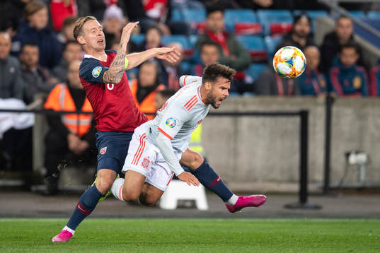 Stefan Johansen of Norwayand Juan Bernat of Spain