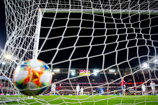 Joshua King of Norway scores 1-1