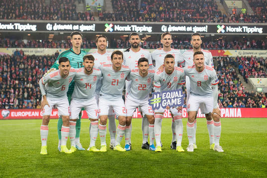 Goalkeeper Kepa Arrizabalaga (2nd row), Sergio Ramos, Raul