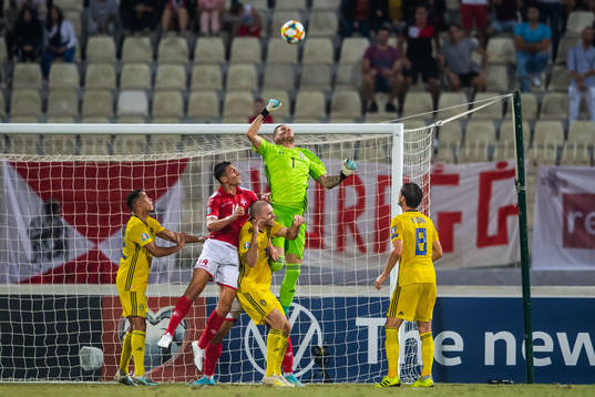 Goalkeeper Robin Olsen, Robin Quaison and Kristoffer Olsson