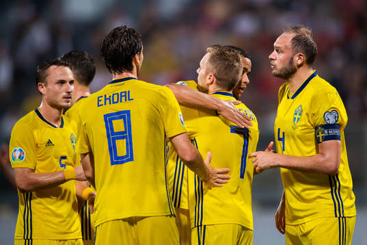 Sebastian Larsson, Pierre Bengtsson, Albin Ekdal, Robin