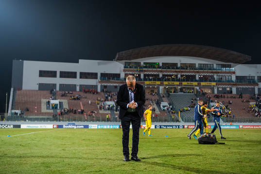 Janne Andersson, head coach of Sweden celebrates