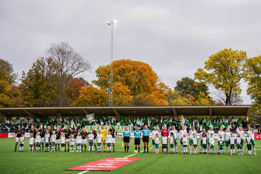AIK och Hammarby står uppställda