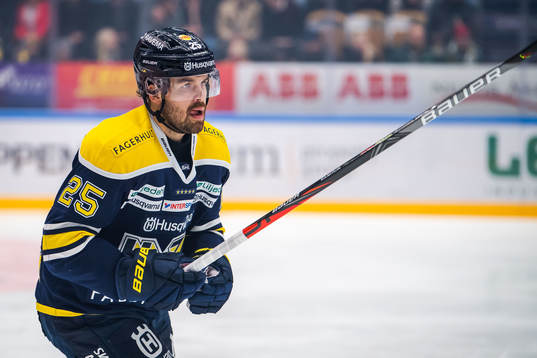 s Axel Holmström