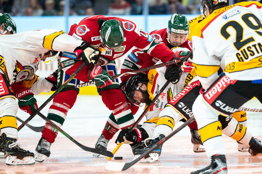 Frölundas Joel Lundqvist och Luleås Jack Connolly