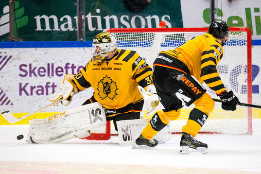 Skellefteås målvakt Gustaf Lindvall