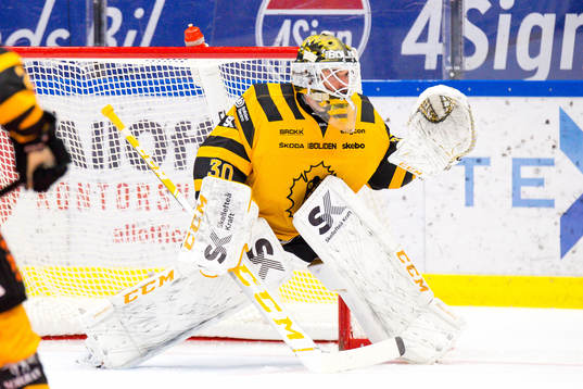 Skellefteås målvakt Gustaf Lindvall