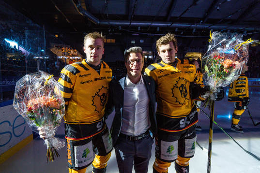 Skellefteås Adam Pettersson firar 400 SHL matcher och