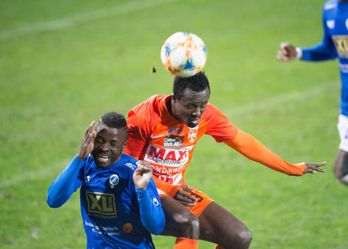 Kristianstads Hassan Lawrence i matchen i division 1 mellan