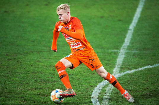 Kristianstads Linus Svensson i matchen i division 1 mellan