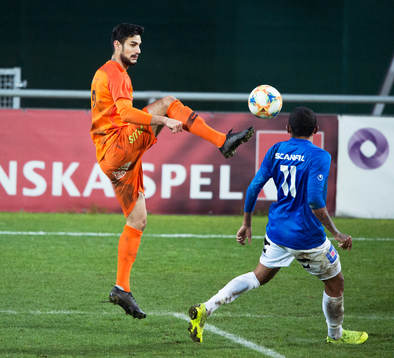 Kristianstads Ameer Naseer i matchen i division 1 mellan