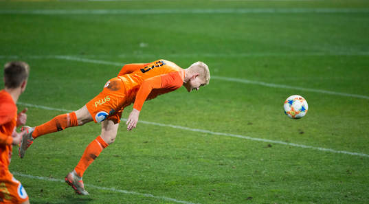 Kristianstads Linus Svensson i matchen i division 1 mellan