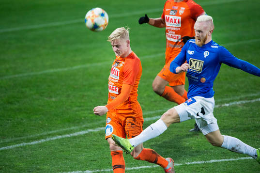 Kristianstads Linus Svensson och Åtvidabergs Max Olsson i