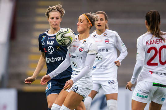 Linköpings Lina Hurtig och Rosengårds Sanne Troelsgaard