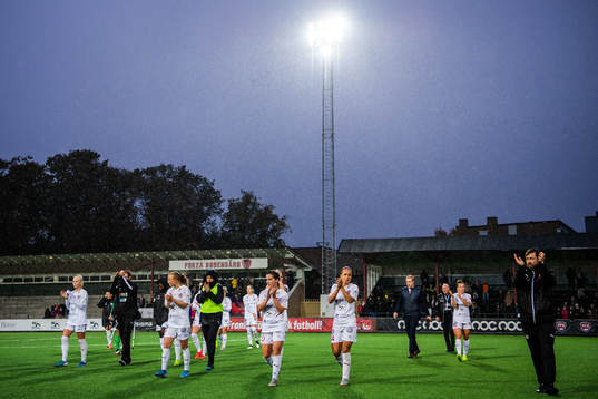 Rosengårds spelare tackar publiken