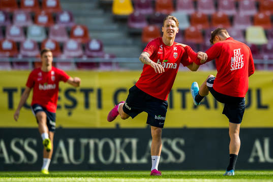 Stefan Johansen and Martin Ødegaard of Norway