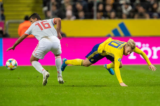 Rodri of Spain and Emil Forsberg of Sweden