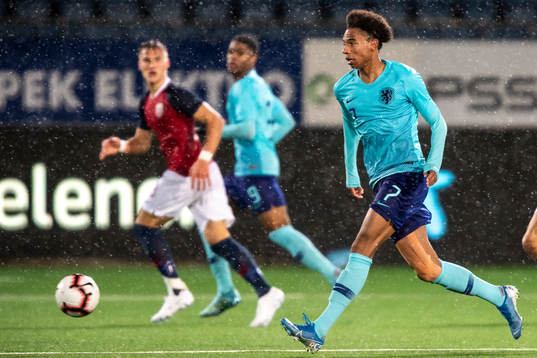 Calvin Stengs of Netherlands