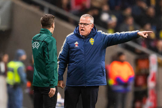 Janne Andersson, head coach of Sweden reacts against fourth
