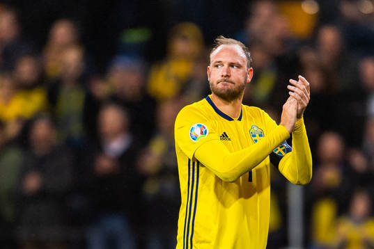Andreas Granqvist of Sweden recognizes the audience