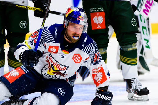 Maximilian Kastner of Red Bull Munich looks dejected