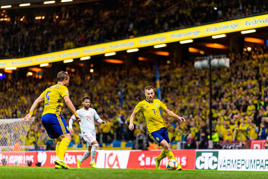 Pierre Bengtsson and Sebastian Larsson of Sweden