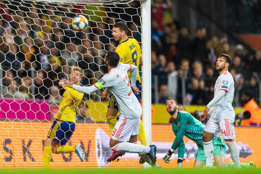 Raul Albiol, goalkeeper David de Gea and Juan Bernat of