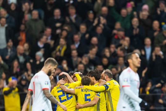 Players of Sweden celebrate