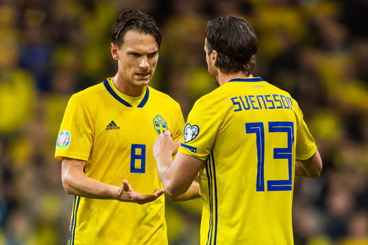 Albin Ekdal is substituted for Gustav Svensson of Sweden