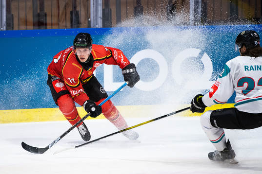 Petter Emanuelsson of Luleå