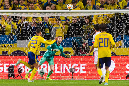 Robin Quaison of Sweden with a chance to score