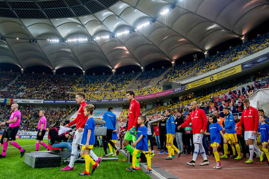 Stefan Johansen, goalkeeper Rune Almenning Jarstein and