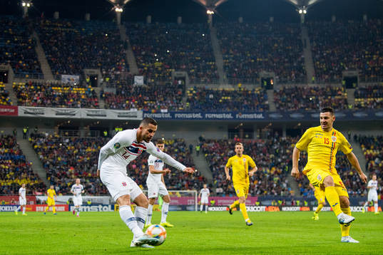 Omar Elabdellaoui of Norway and Paul Anton of Romania