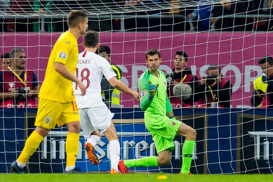 Goalkeeper Rune Almenning Jarstein of Norway celebrates