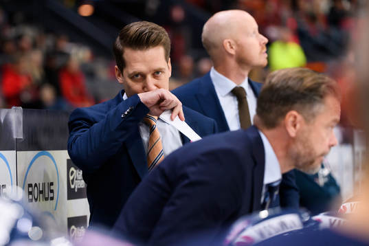 Växjös tränare Sam Hallam